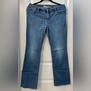 Old Navy Mid-Rise Kicker Bootcut Jeans, Size 10 SHORT